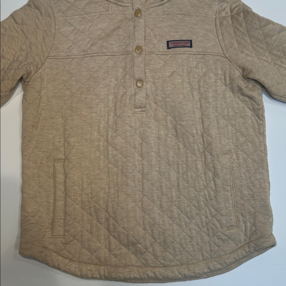 Vineyard Vines quilted pullover - Picture 3 of 8